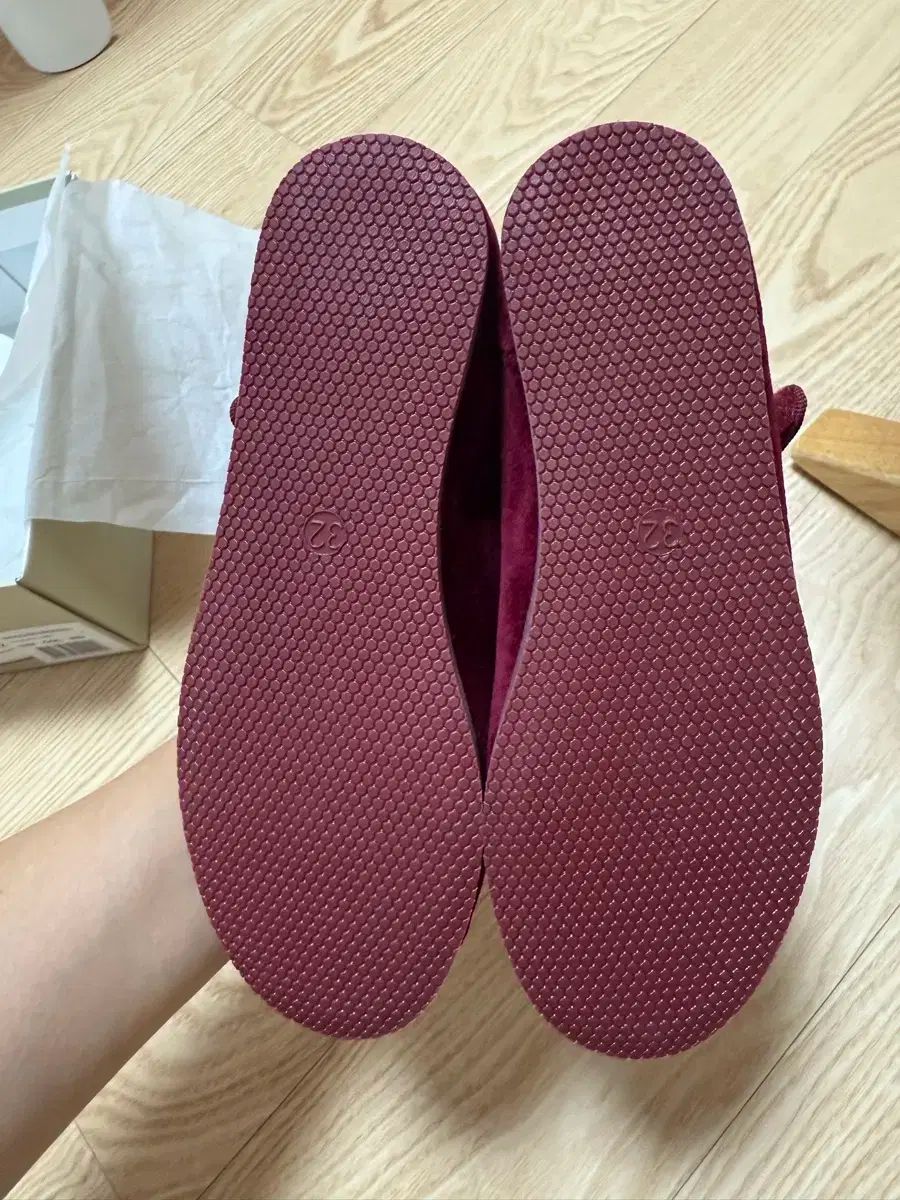 ボンポワン ツアーベルベット