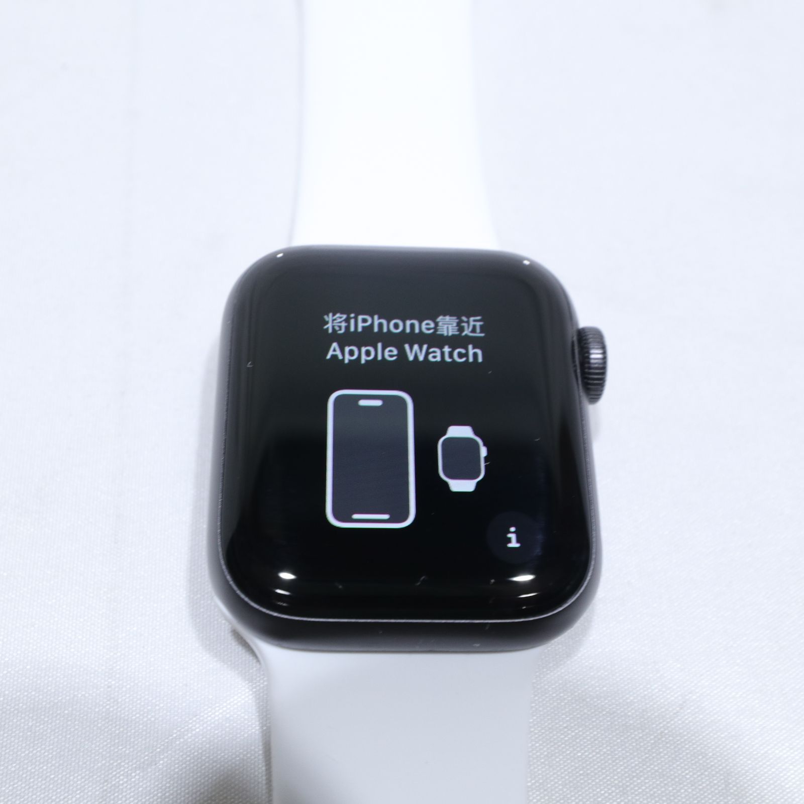 Apple Watch SE 40mm MYDP2J/A ベルト新品 - メルカリ