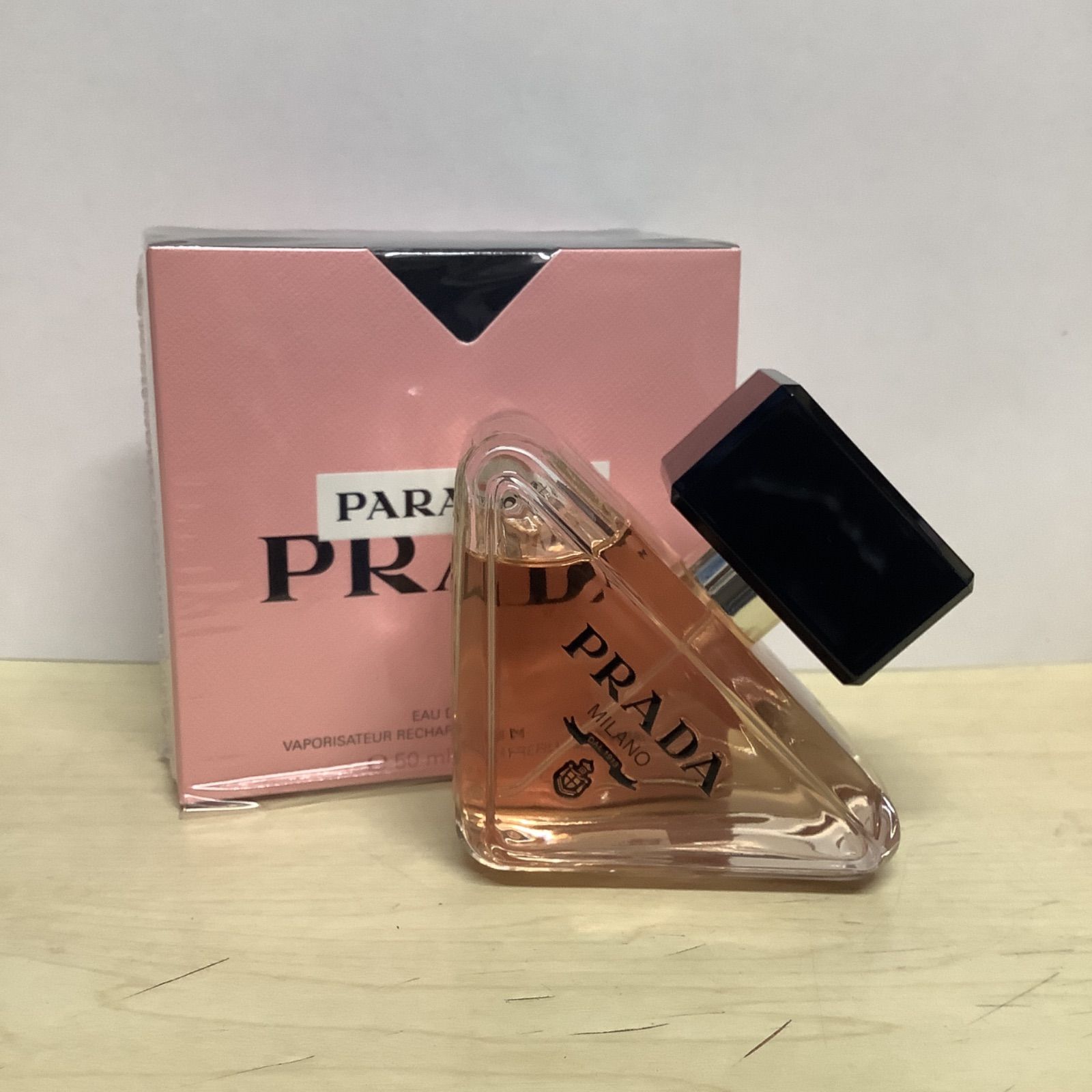 新品未使用　プラダ PRADA パラドックス PARADOXE オードパルファム  30ml
