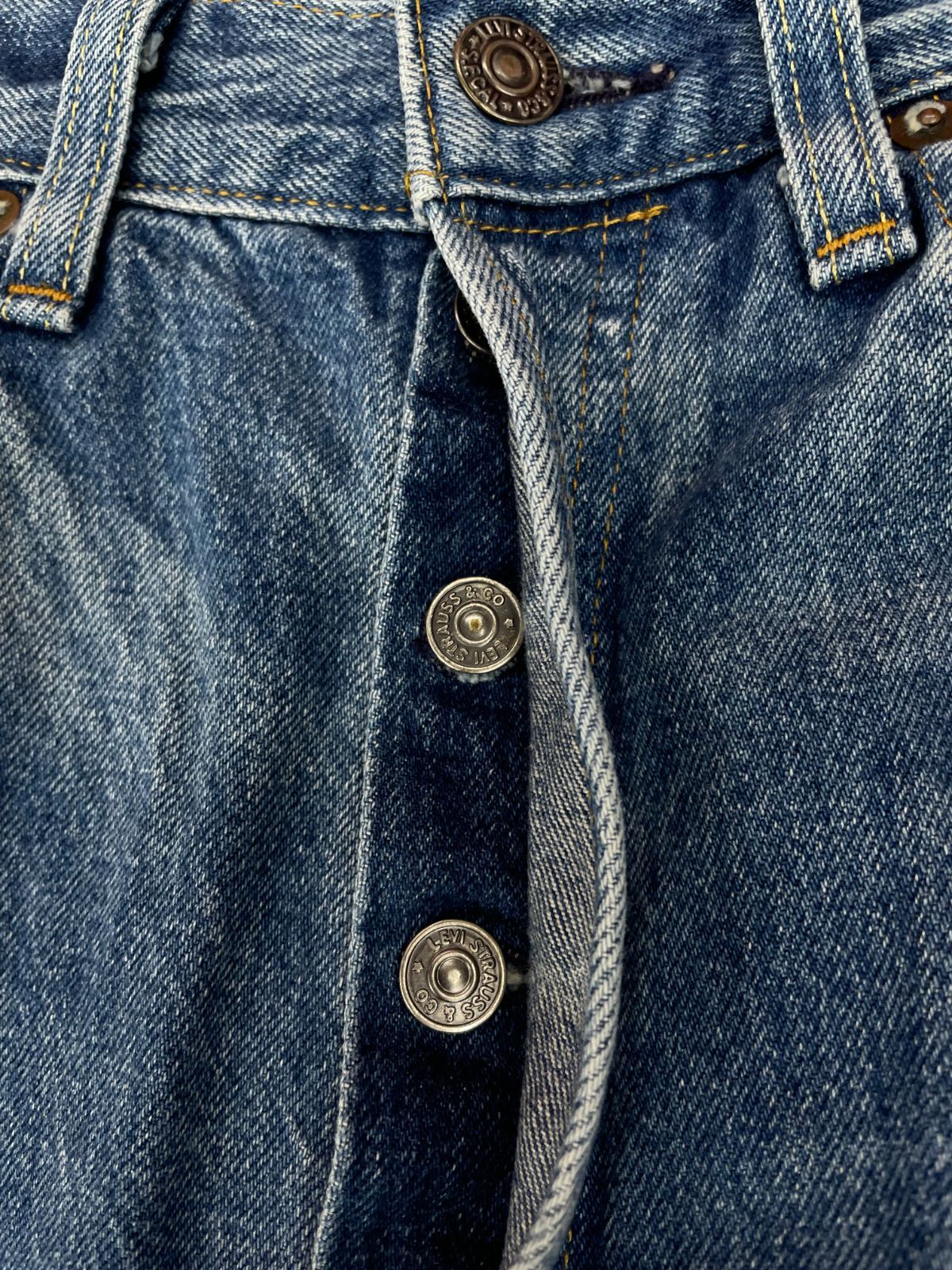 LEVI
