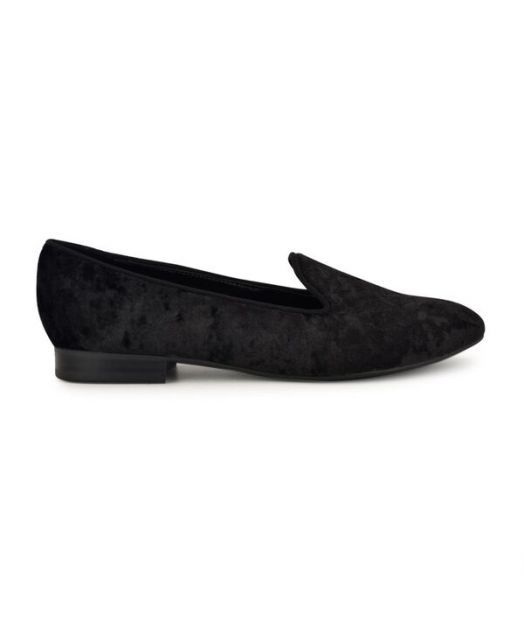 【送料無料】 ナインウェスト レディース スリッポン・ローファー シューズ Women's Renold Round Toe Flat Slip On Loafers Black Velvet