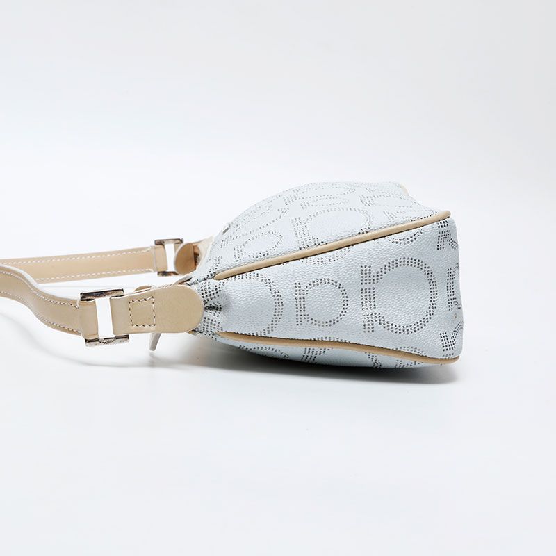 Salvatore Ferragamo サルヴァトーレフェラガモ ショルダー