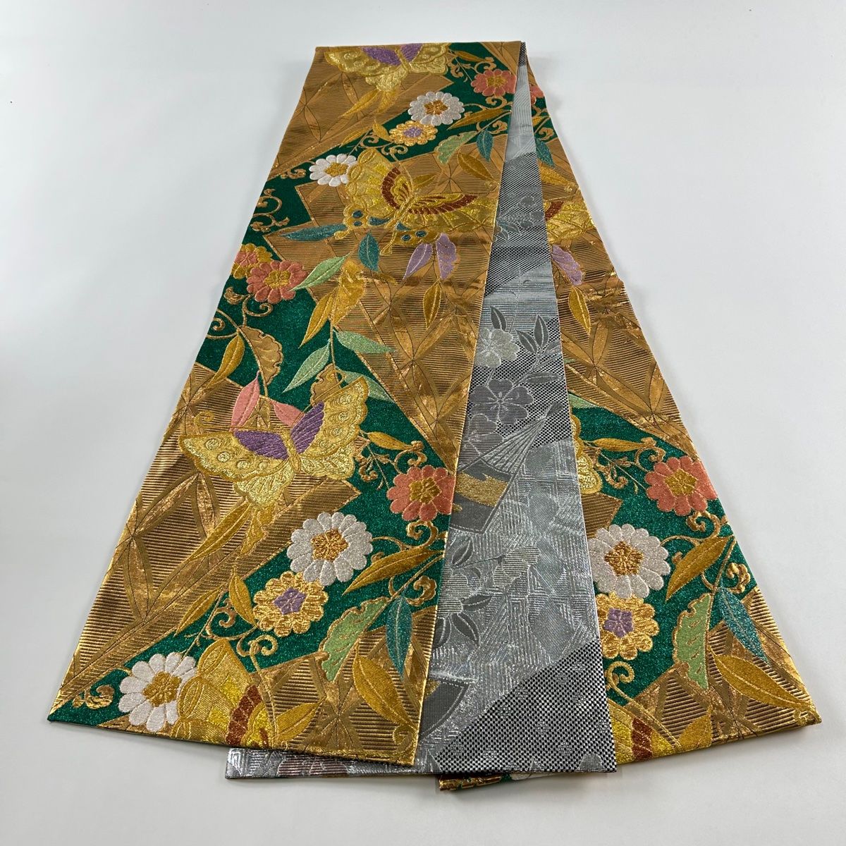 袋帯 美品 秀品 蝶 草花 金糸 箔 緑 全通 正絹 【中古】 - メルカリ