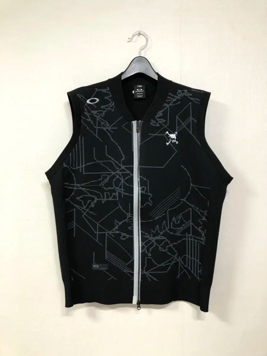 ♥ オークリー パフォーマンスフィット 機能性 ツーウェイ ゴルフベスト 2XL _ ブラック