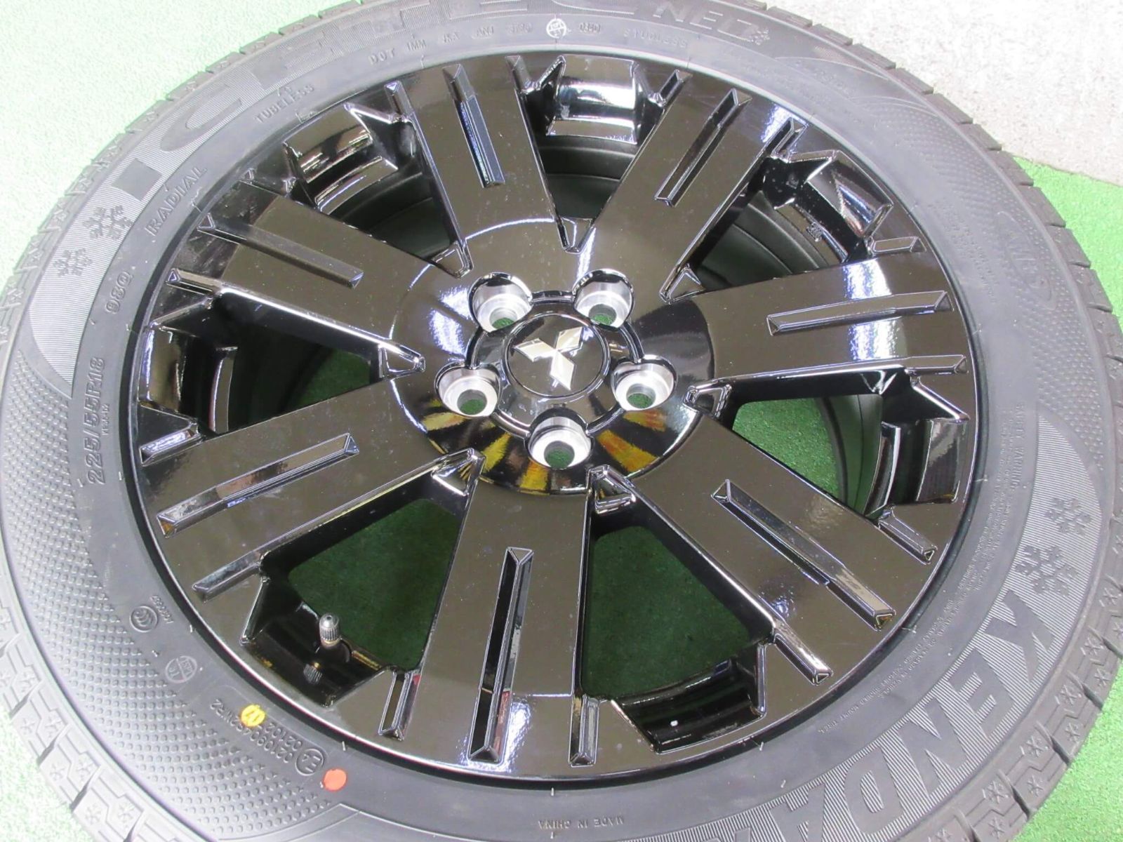 ブラックカラー 7J-18