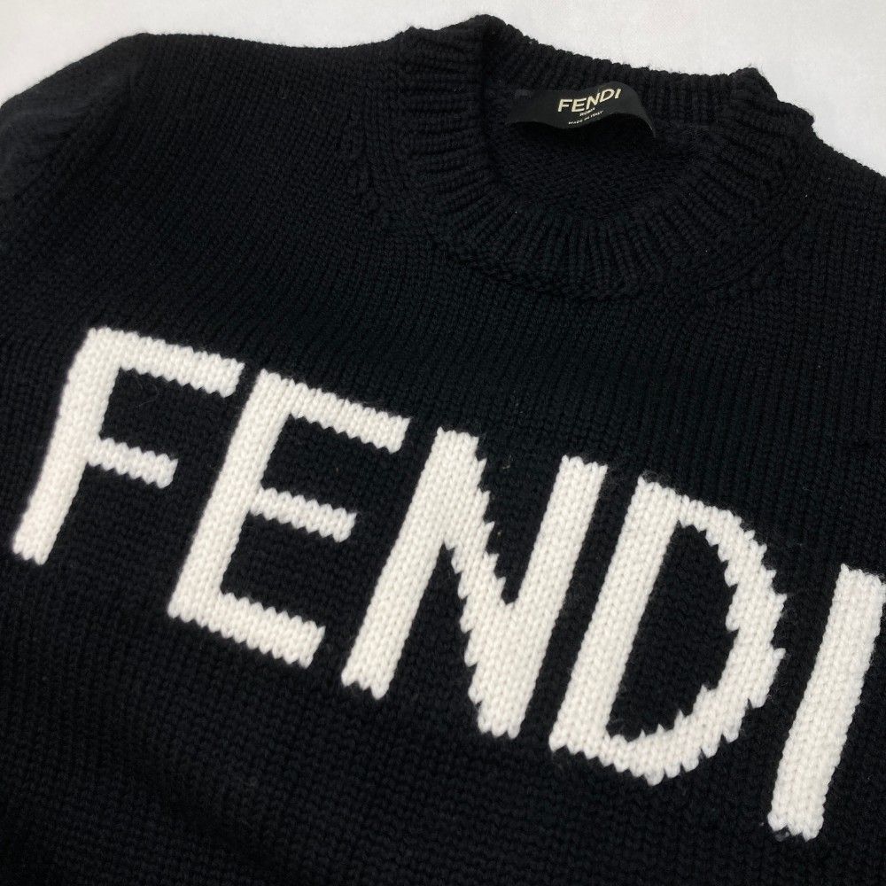 FENDI フェンディ FZZ387 ウール ニットセーター ブラック系 48 FENDI フェンディ FZZ387 ウール ニットセーター ブラック系 48