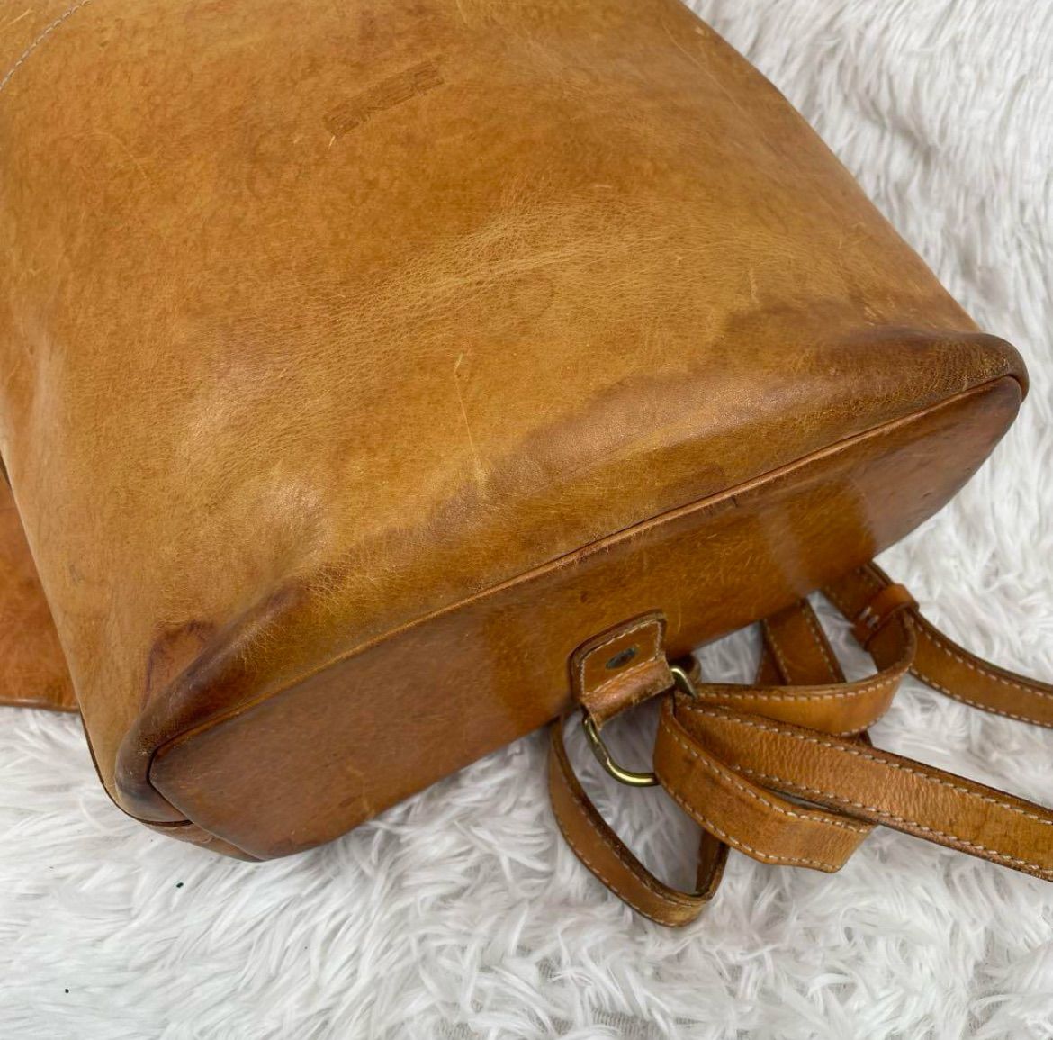 【美品】BREE ブリー　リュック　バックパック　ヌメ革　レザー　ポーチつき BREE ブリー リュックサック ポーチ付 2way ハンドバッグ ヌメ革