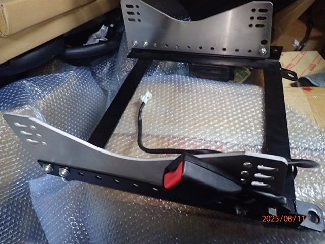 BRIDE ブリッド スーパーシートレール FXタイプ　右側　シルビア　スカイライン　s13 s14 s15 r32 r33 r34 A31 C33などに 最大P14倍！ ~11日 1:59迄 クレール特別企画BRIDE