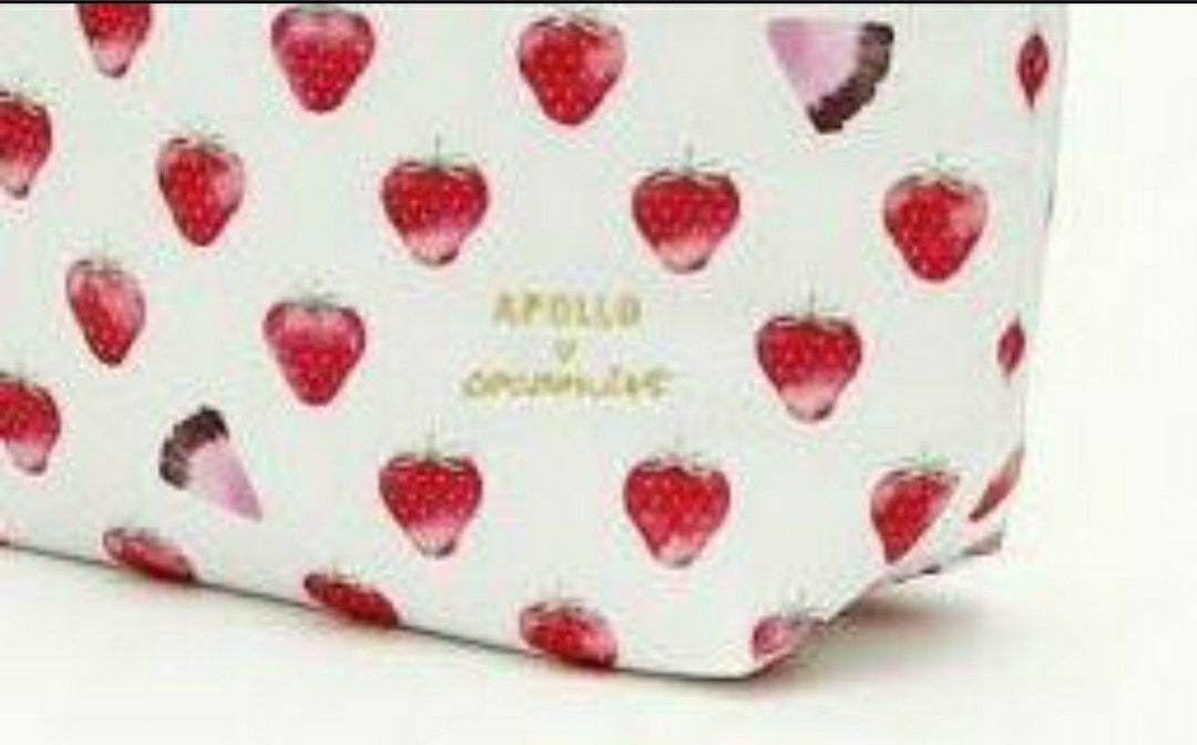 小さなチョコがけ苺ショルダー等 メルカリショップス 小さなチョコがけ