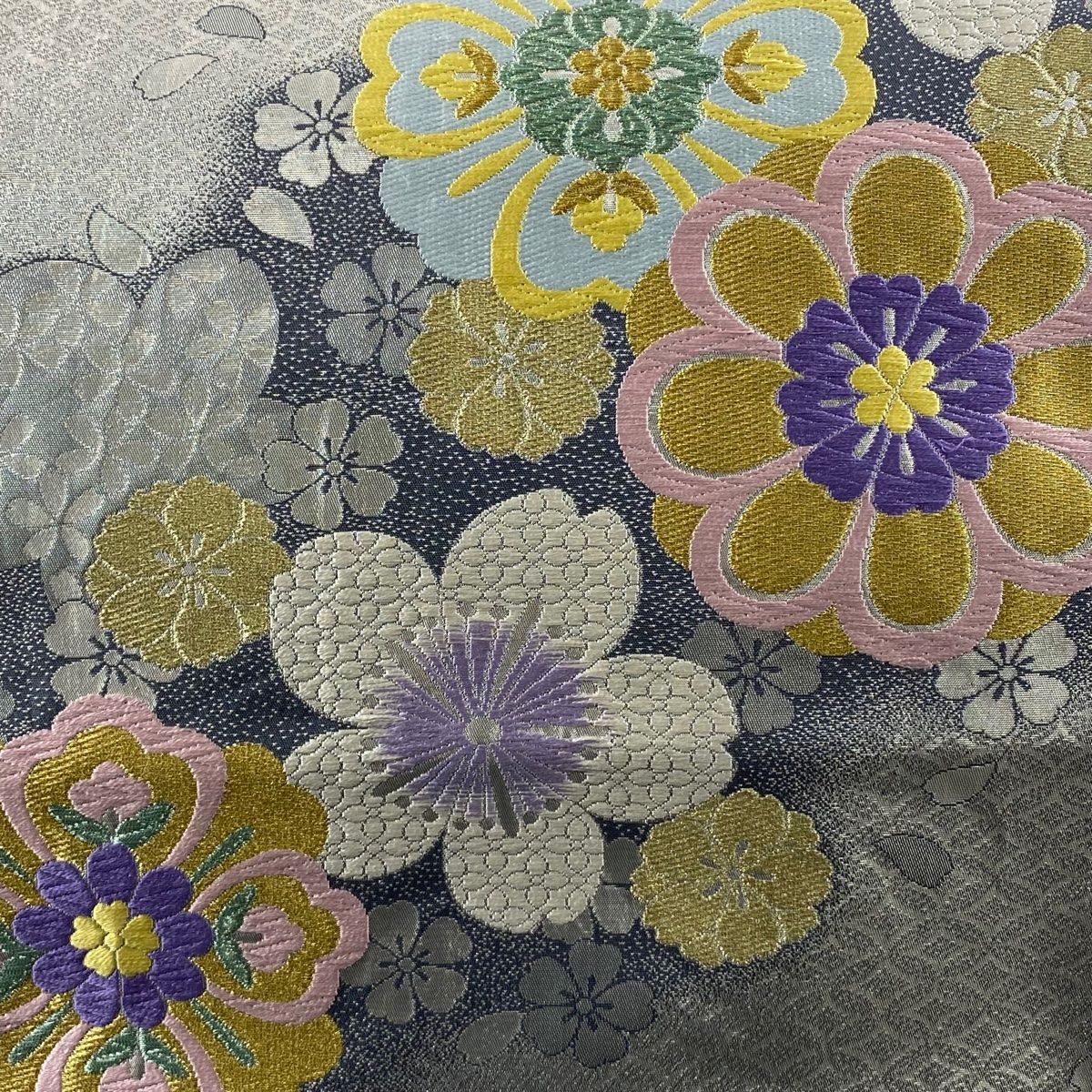 袋帯 秀品 桜 七宝 唐織 箔 銀色 六通 正絹