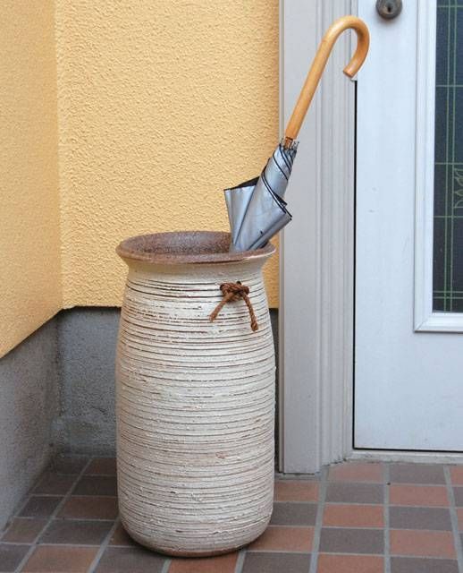 有田焼 岩尾磁器 ベセラ 傘立て 玄関 円筒型 アンブレラスタンド 傘