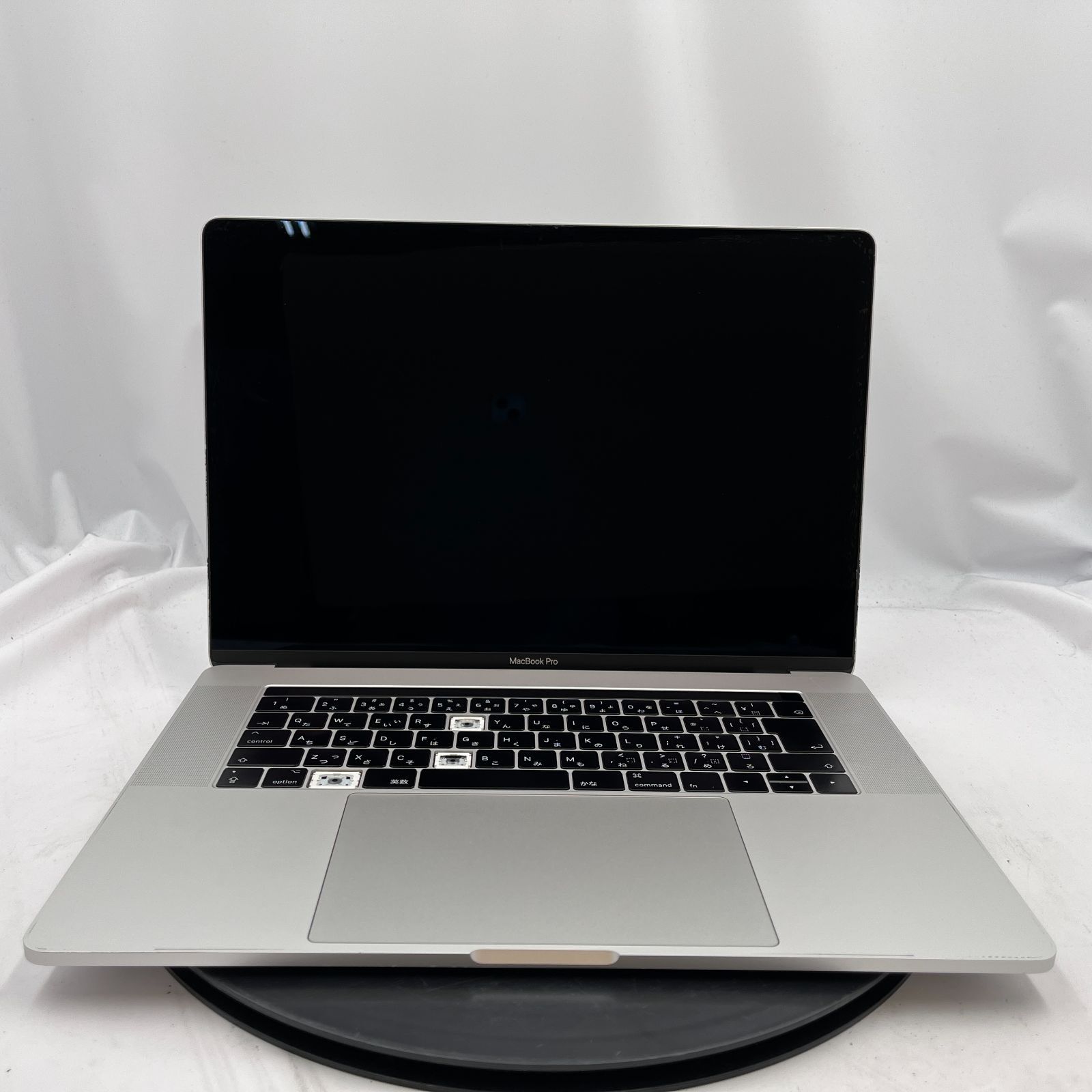 起動× Apple MacBook Pro 15-inch 2016 シルバー 不明 不明 不明 15.4インチ OS無し ノートパソコン RM245