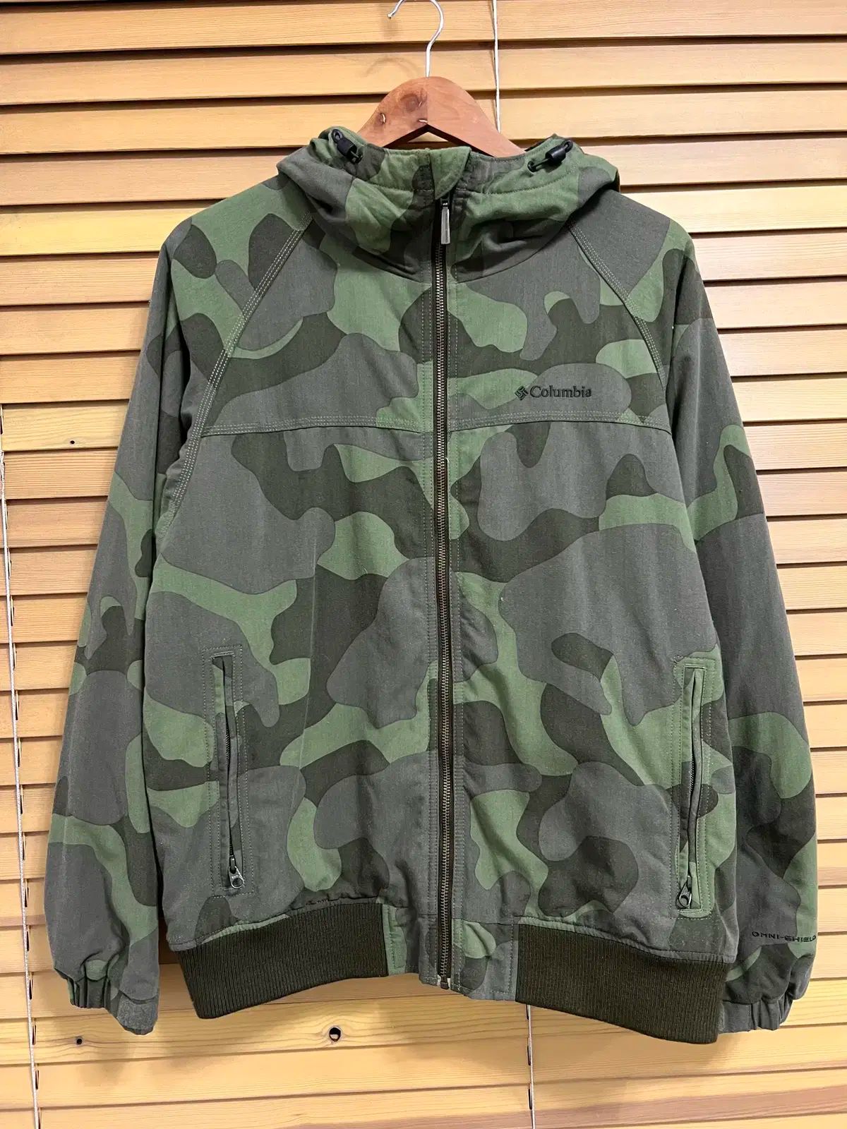 Columbia コロンビア メンズ カモフラ フード付きジップアップジャンパー M