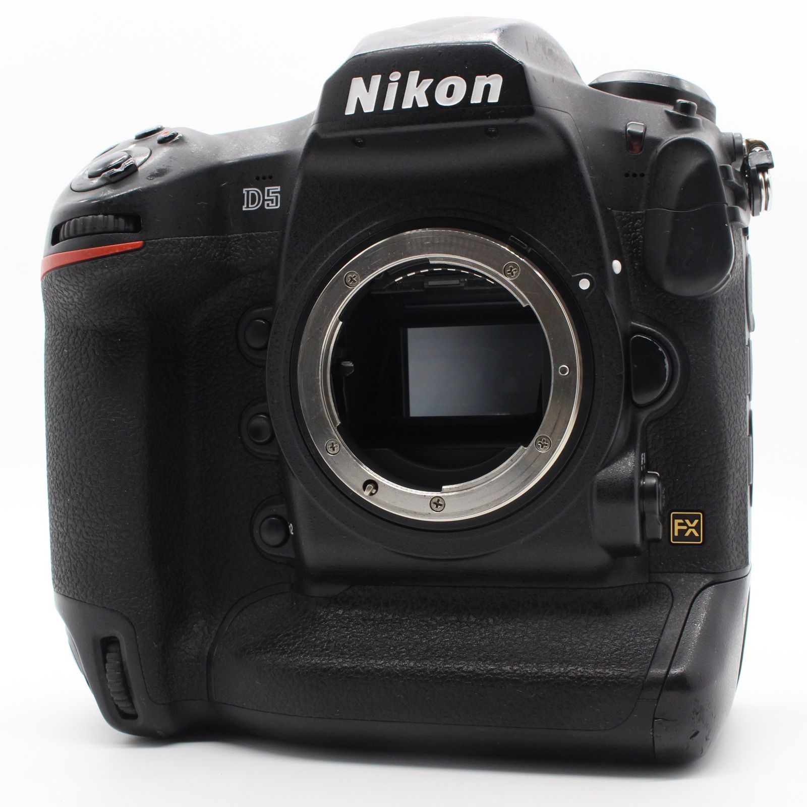 Nikon D5 XQDタイプ　ショット数 130510回 Nikon D5 XQDタイプ ショット数 130510回 - メルカリ