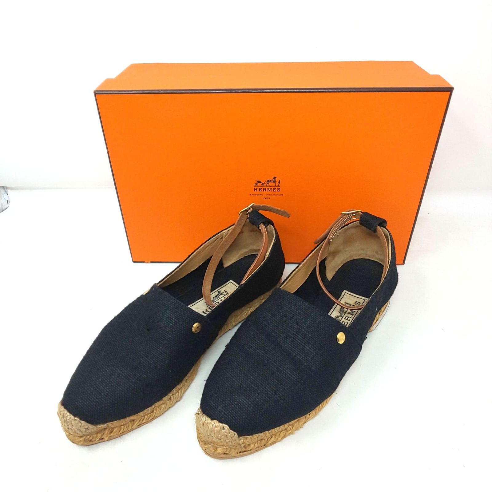HERMESエルメス　エスパドリーユ　フラットシューズ39 美品 HERMESエルメス エスパドリーユ フラットシューズ39 美品 - メルカリ
