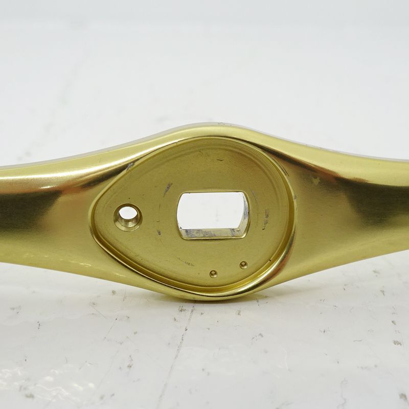 三重店】シマノ 23カルカッタコンクエスト MD ロングハンドル