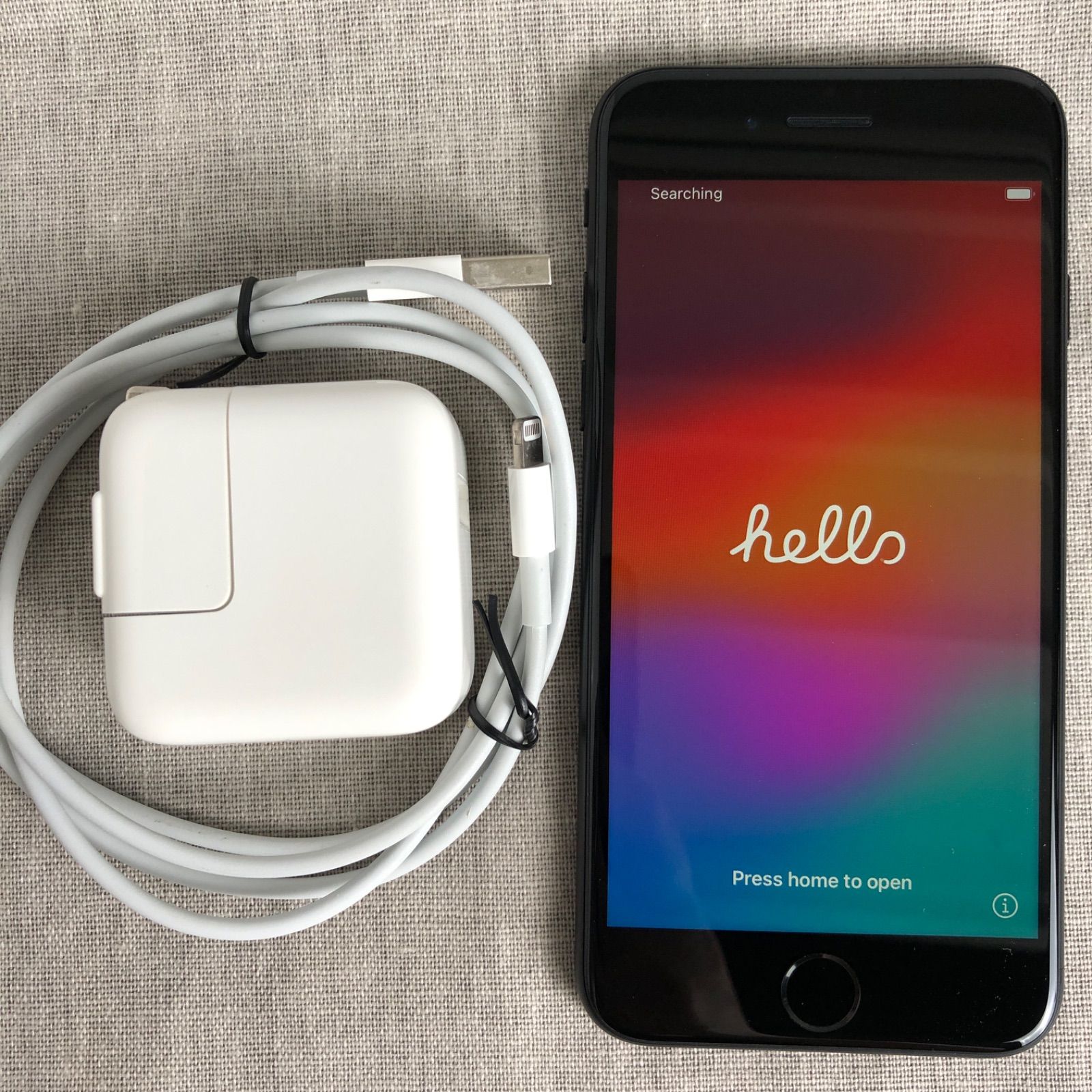 【SIMロック解除済】Apple iPhone SE 第2世代（A2296）GSM+CDMA 64GB Black/SP-240618（211980）