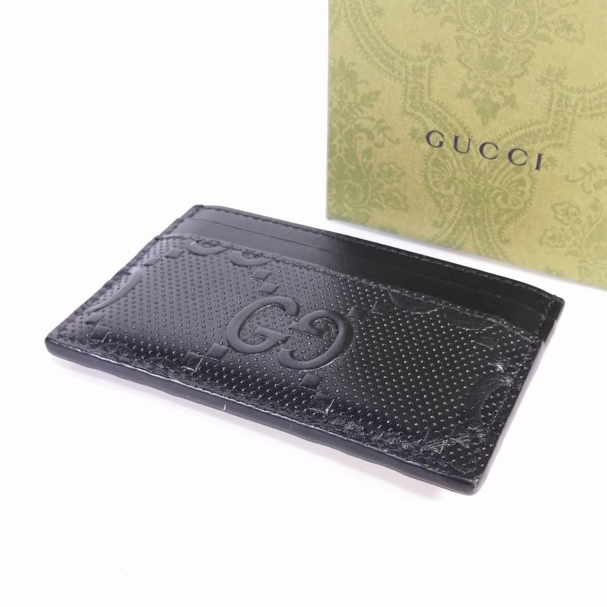 美品 GUCCI GGエンボス レザー カードケース パスケース ブラック 黒  