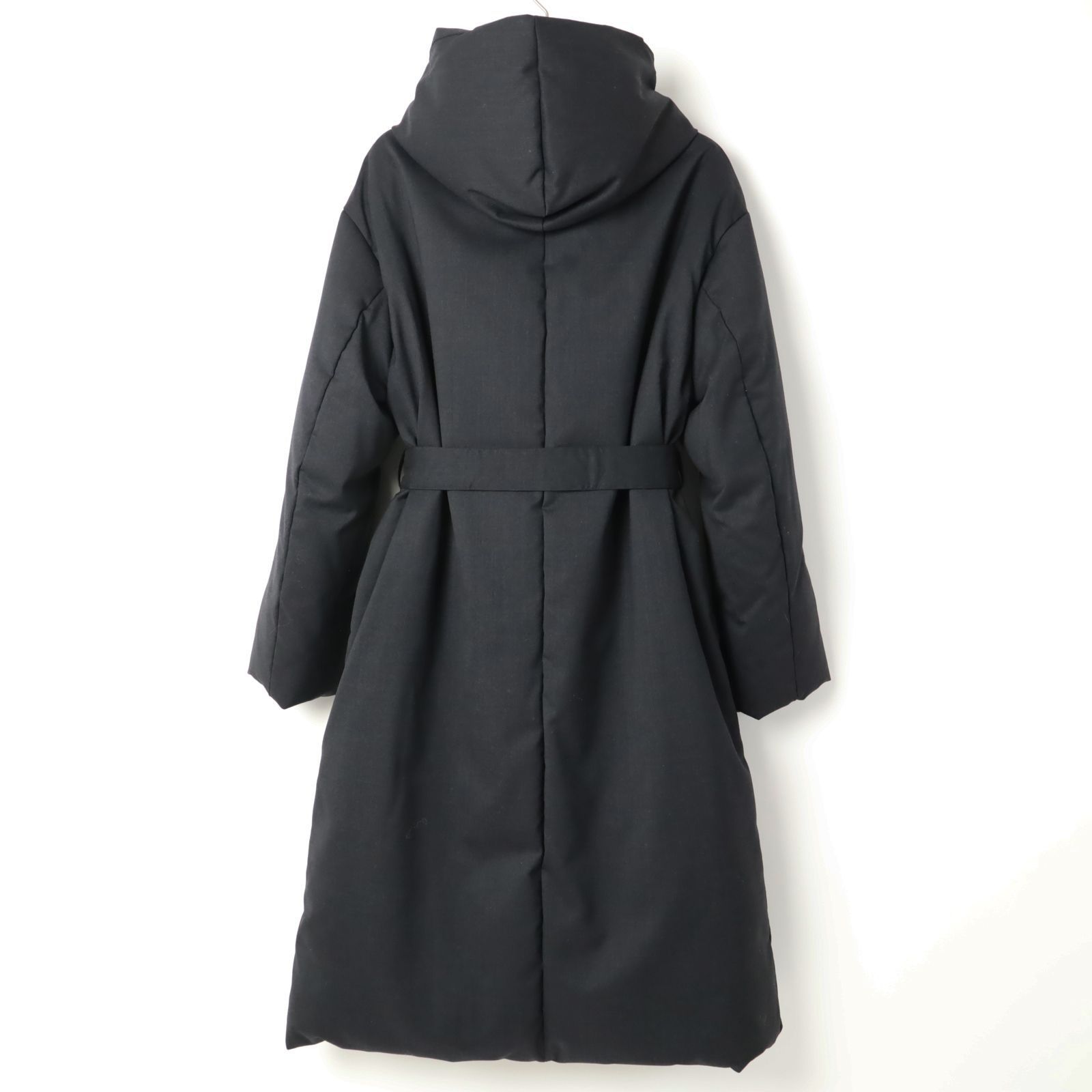 新品 23区 【滝沢眞規子さん着用】リュクスダウン ガウンコート 
