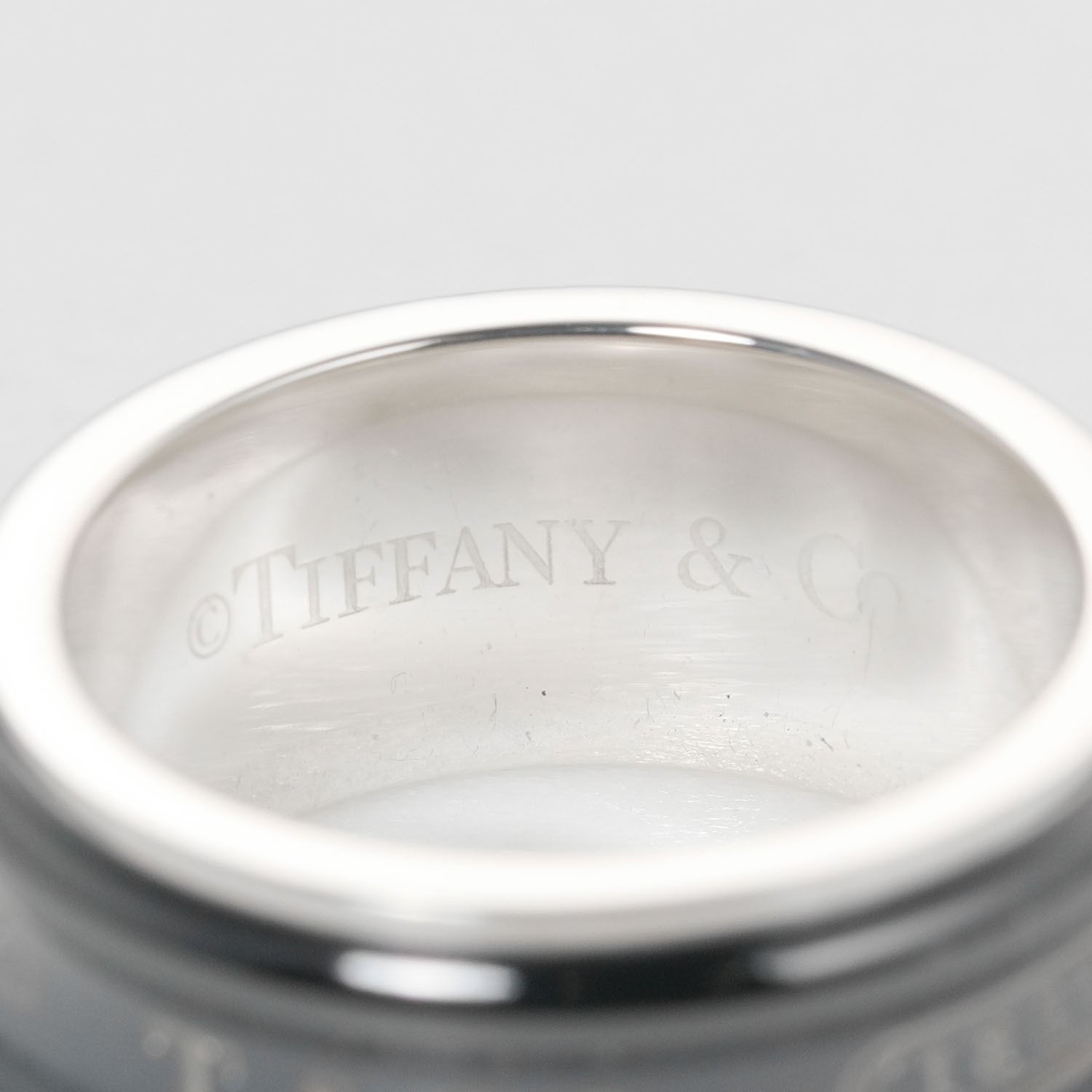 TIFFANY&Co.】ティファニー 1837 シルバー925×チタン 9号 - メルカリ