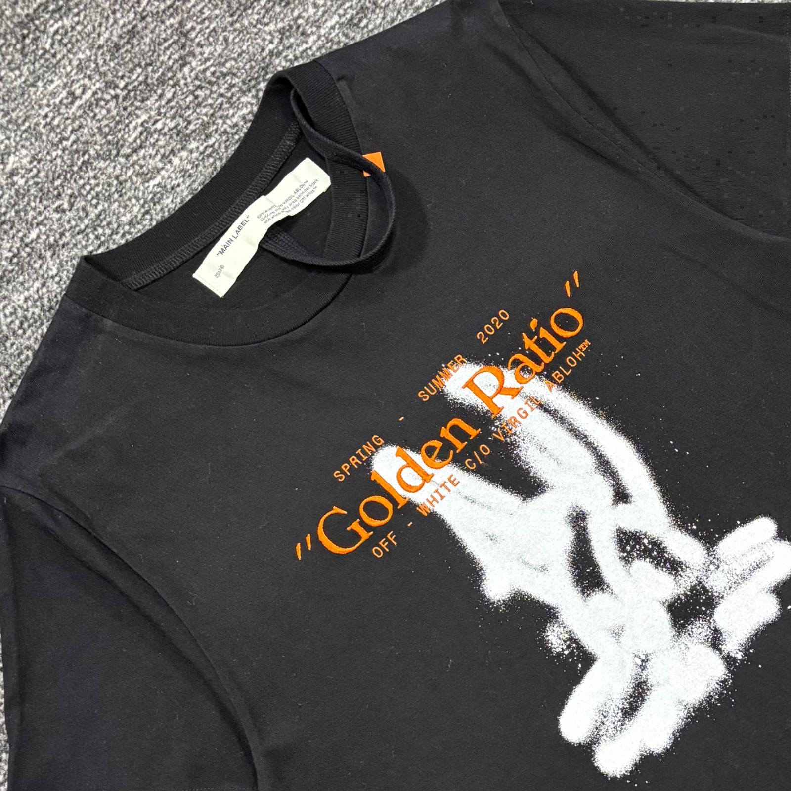 Tシャツ　ホワイト　Sサイズ　ぽ【⭐️まとめ割あり】7/20まで様 Keboz ホワイト Tシャツ Sサイズ - メルカリ