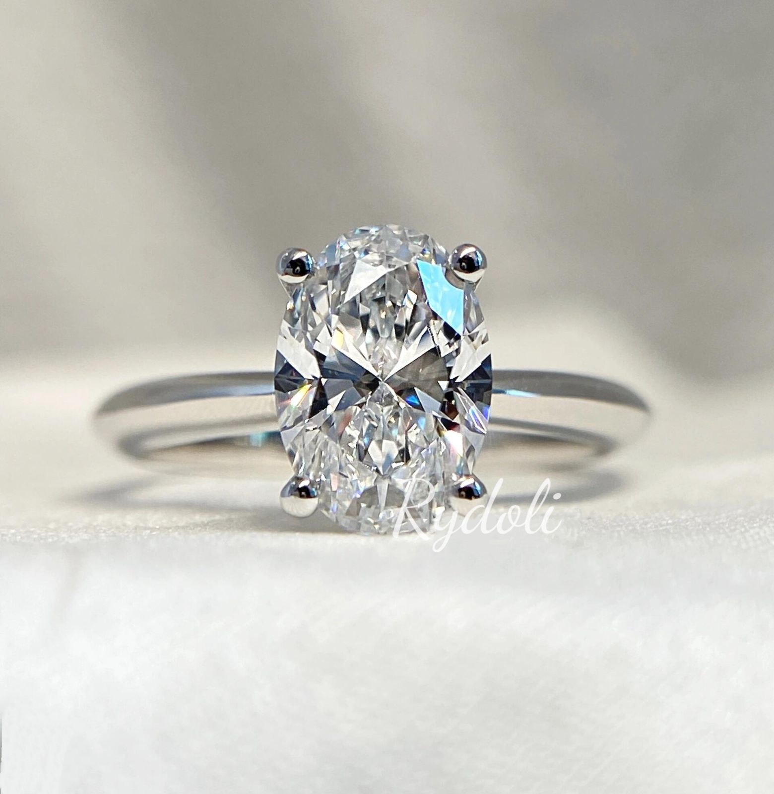 5ct E-VS1 オーバルラボグロウンダイヤモンド 指輪 プラチナ950 各3ct