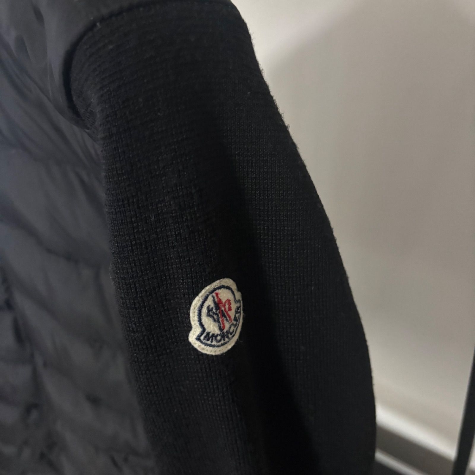 モンクレール☆ハイブリッドダウンニット☆定番☆サイズM☆ブラック