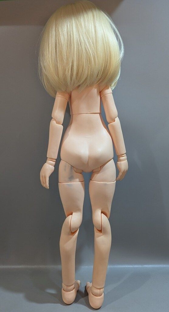 女子胸ボディ