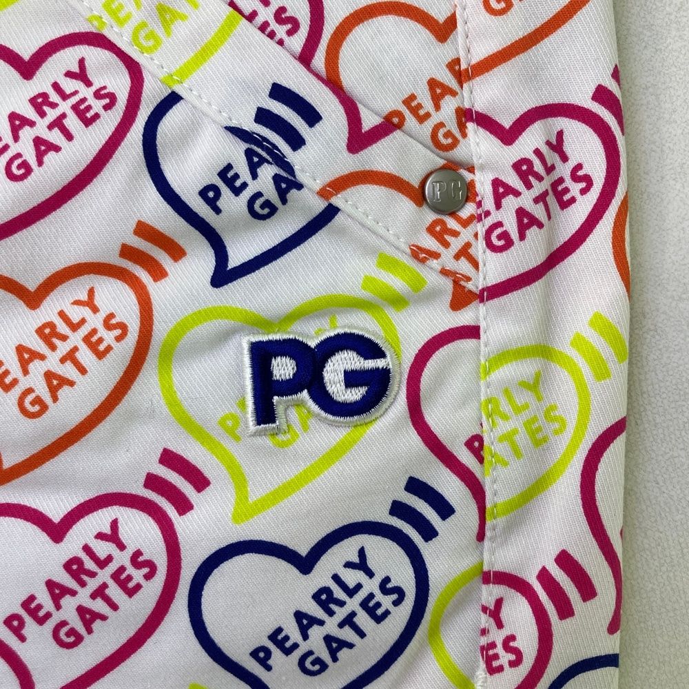 ロゴハート柄 ホワイト系