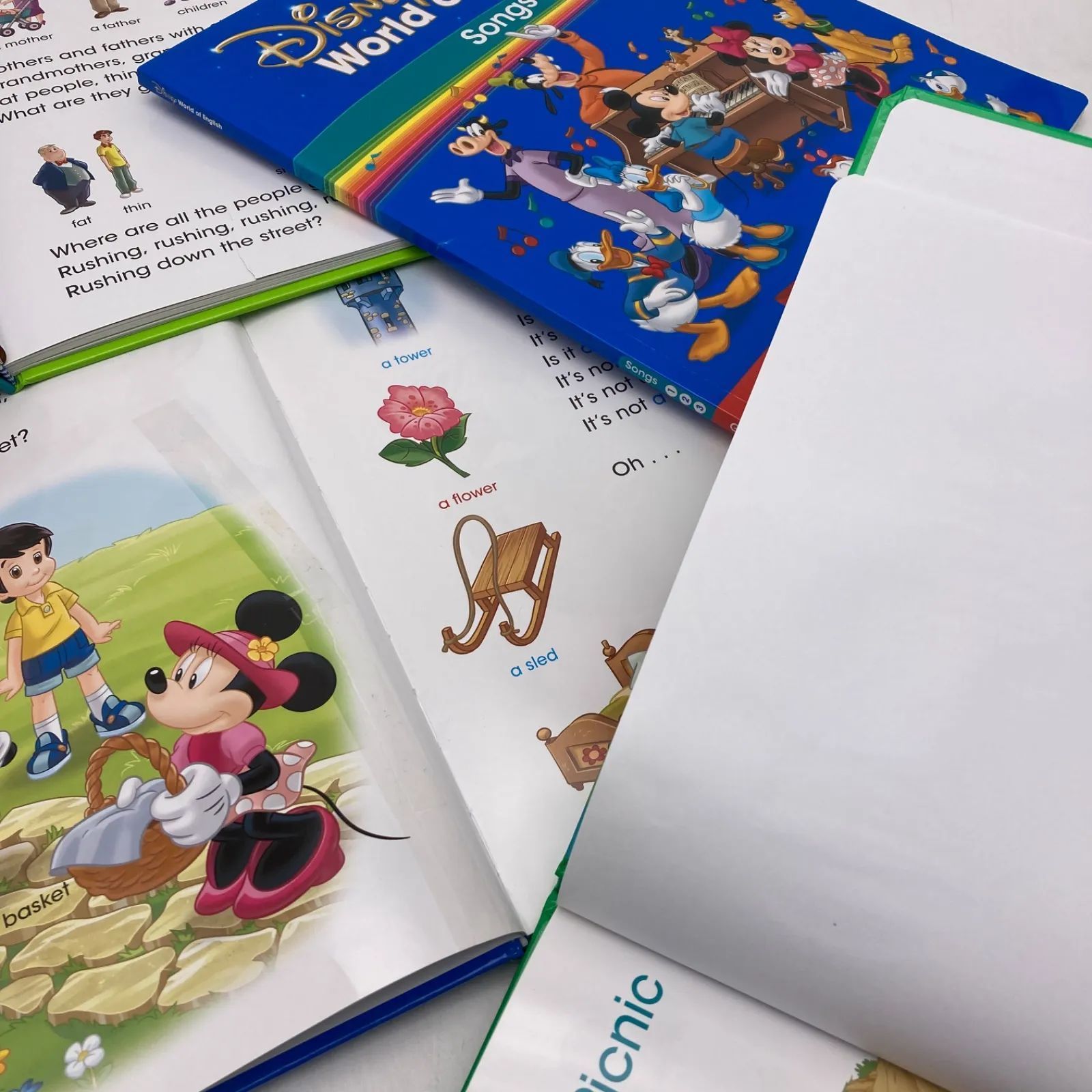 絶対的な信頼 シングアロングセット 最新版】2020年購入 ブルーレイ CD 絵本 英語