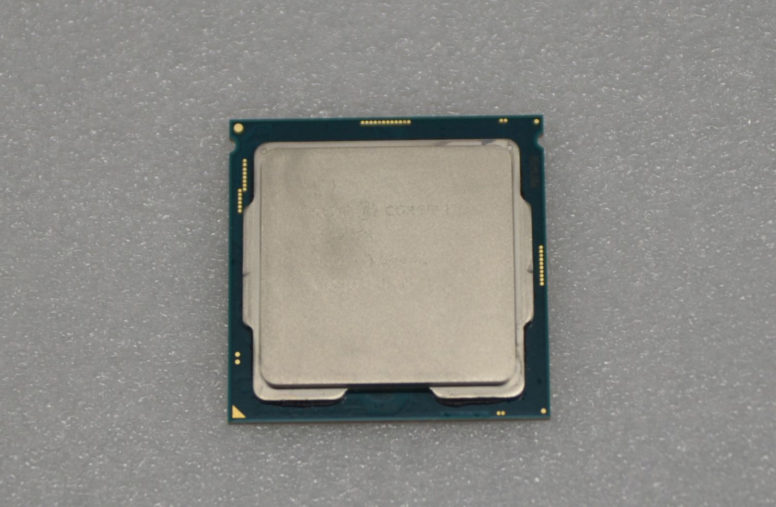 CPU Intel Core i7- 9700 3.00GHz SRG13 中古品 （828） - メルカリ