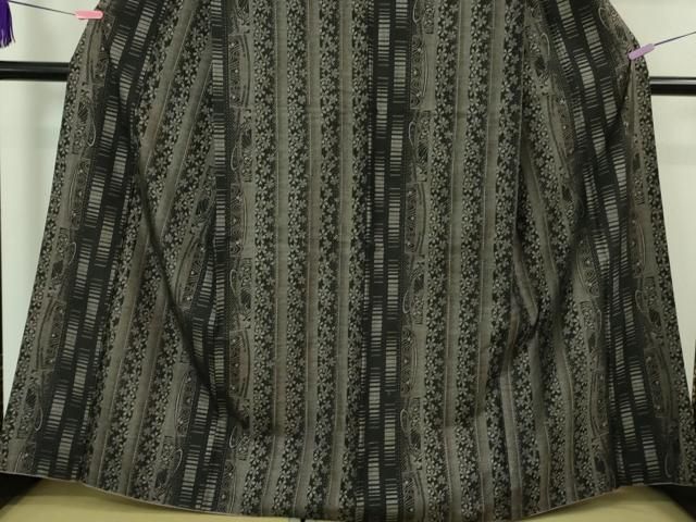 平和屋着物□極上 本場大島紬 9マルキ 古代染色純泥染 入来玄彩 花間道  