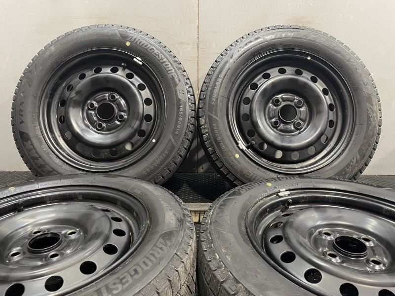 BS BLIZZAK VRX3 165/65R14】スタッドレス【スチールホイール 14