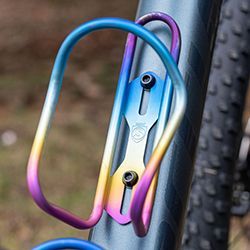 SILCA シリカ SICURO Bottle Cage Ti Rainbow ボトルケージ
