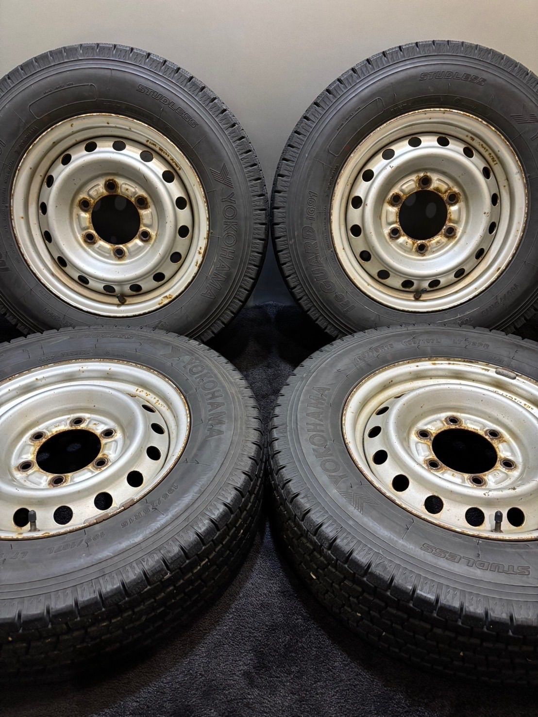 195/75R15 109/107L LT 12PR YOKOHAMA/iG91 22年製 トヨタ カムロード 純正 スチール 15インチ 5J +30 139.7 6H スタッドレス 4本 ダイナ トヨエース (南7-H948)