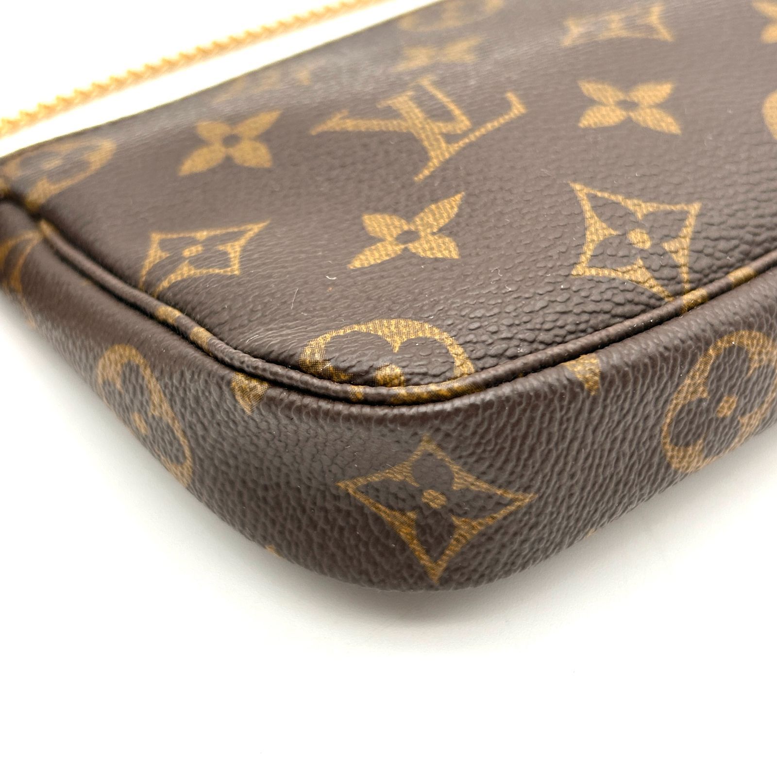 LOUIS VUITTON ルイヴィトン アクセサリー ポーチ モノグラム ルイ