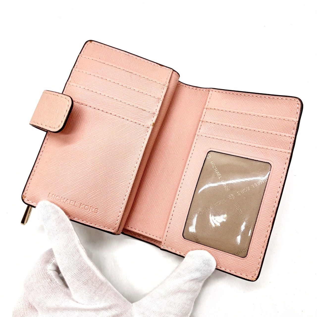 MICHAEL KORS 二つ折り財布 ロゴ入り 公式アウトレット】【日本限定】JET SET TRAVEL ミッド ジップウォレット スモール -  MKシグネチャー - ミニ財布(二つ折り・三つ折り )|マイケル・コース(MICHAEL KORS)アウトレット オンラインストア  [マイケル・コース] JET SET ...