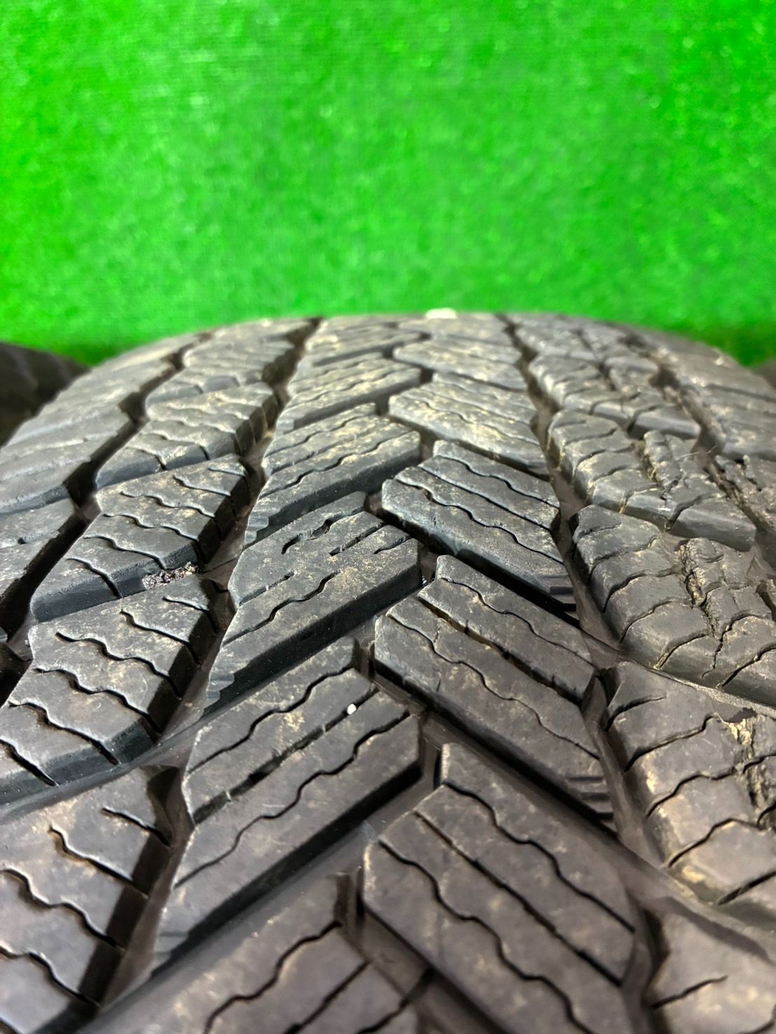 MICHELIN X-ICE SNOW 205/60R16 96H XL スタッドレスタイヤ 4本セット
