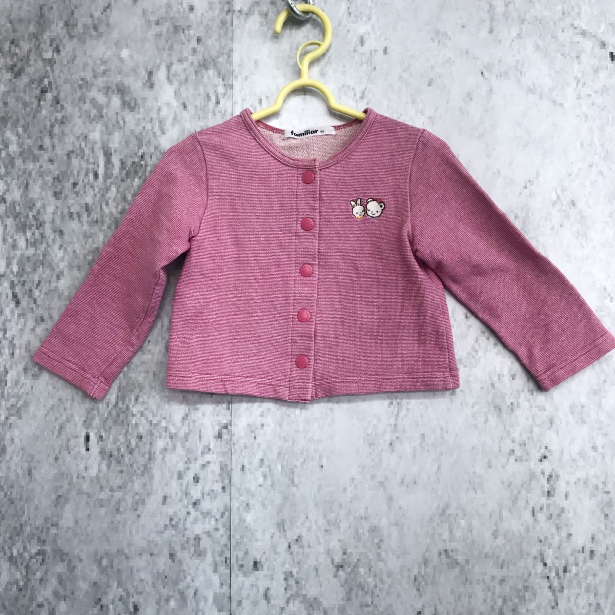 カーディガン familiar ピンク 刺繍 familiar（カーディガン）のフリマ 