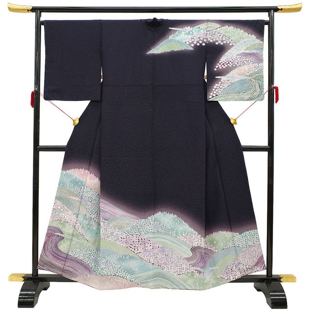 新古品 訪問着 着物 正絹 ♥ 袷 銀通し 絞り 遠山 霞 流水 四季の花 フォーマル ガード加工済 春 秋 冬 仕立て上がり 身丈160 裄丈66.5 Mサイズ みやがわ sb16479