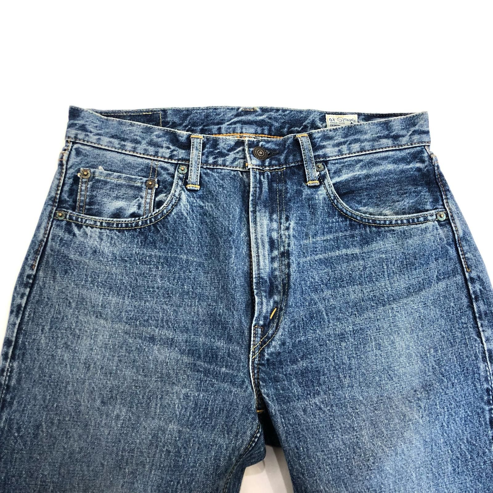 デニムパンツ