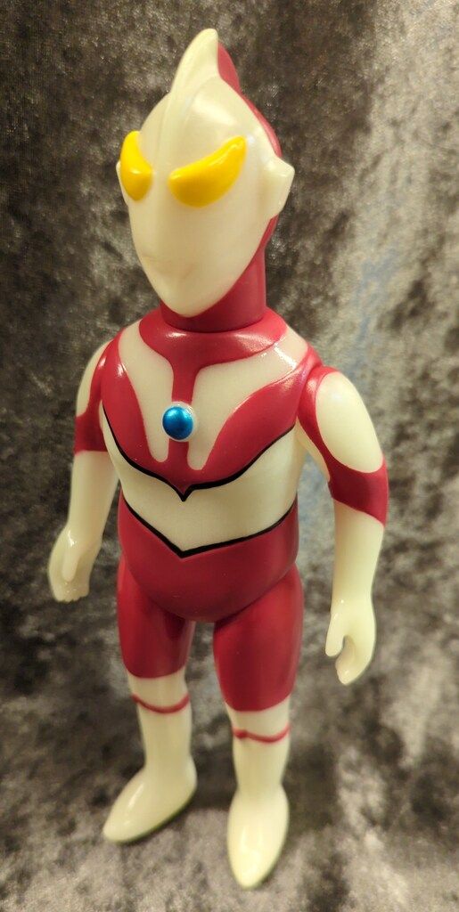 円谷コミュニケーションズ Cセット キングギドラ・ウルトラマン ソフビ 限定 円谷コミュニケーションズ Cセット キングギドラ・ウルトラマン