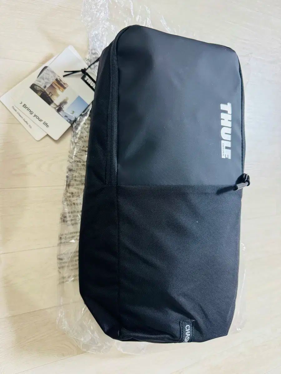 ツーレ ケスメ ダッフルバッグ 70L