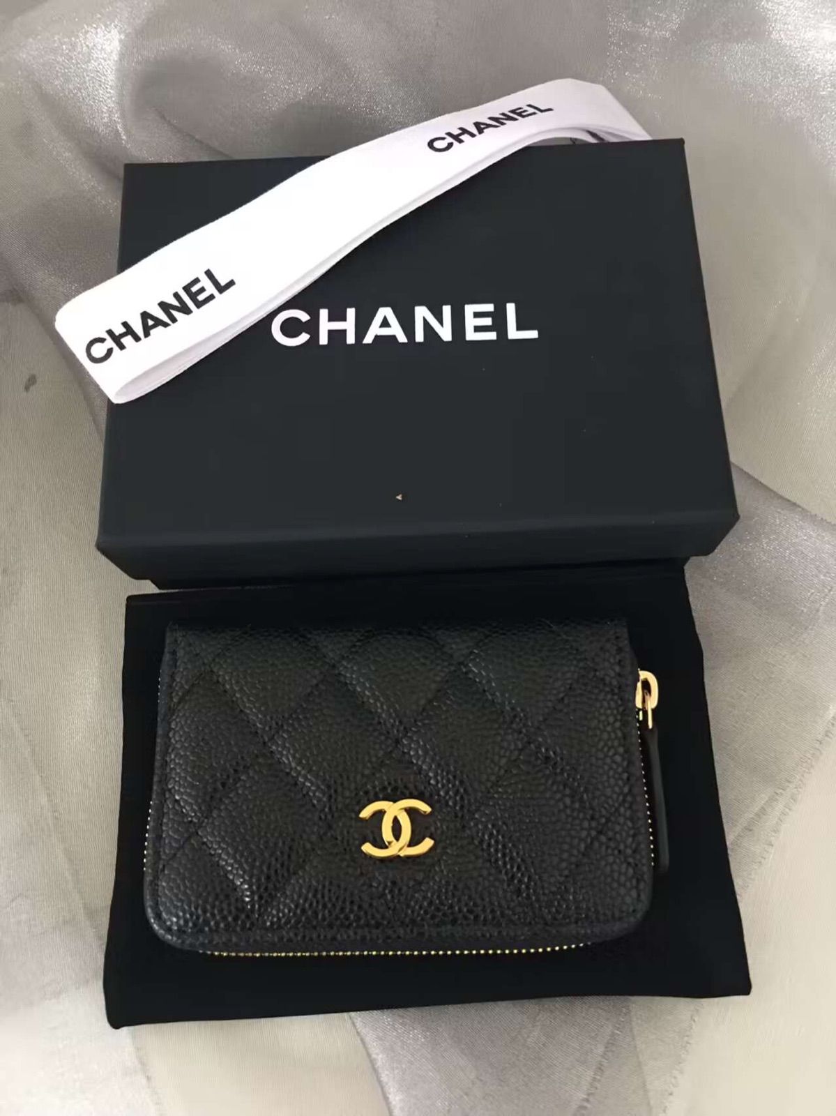 CHANEL新品未使用キャビンスキンコインケース