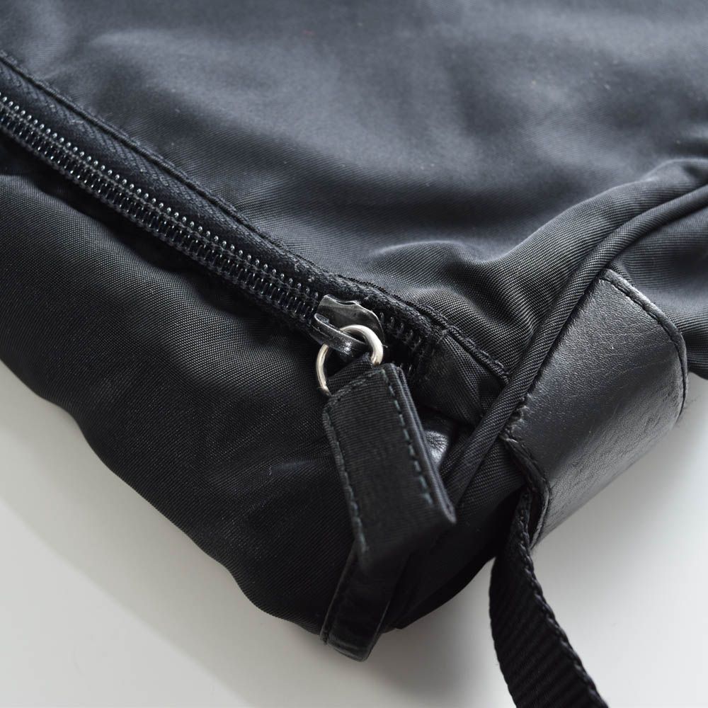 中古USED PRADA ショルダーバッグ ナイロン BT0173 ロゴ 33010 中古USED PRADA ショルダーバッグ ナイロン BT0173 ロゴ 33010