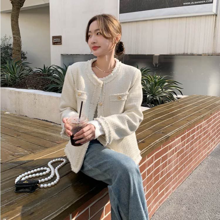 極美品✨ フォクシー ノーカラー ツイード ジャケット フリンジ スパンコール ツイードノーカラーミドル ジャケット （ノーカラージャケット