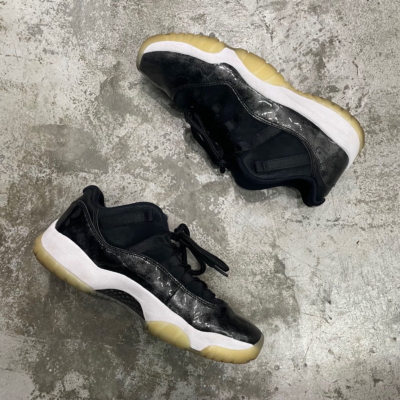 国内正規 NIKE AIR JORDAN 11 RETRO LOW BARONS ジョーダン11 