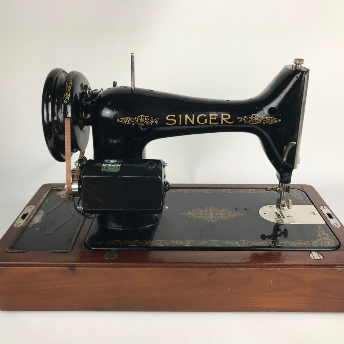 ミシン シンガーモデル99