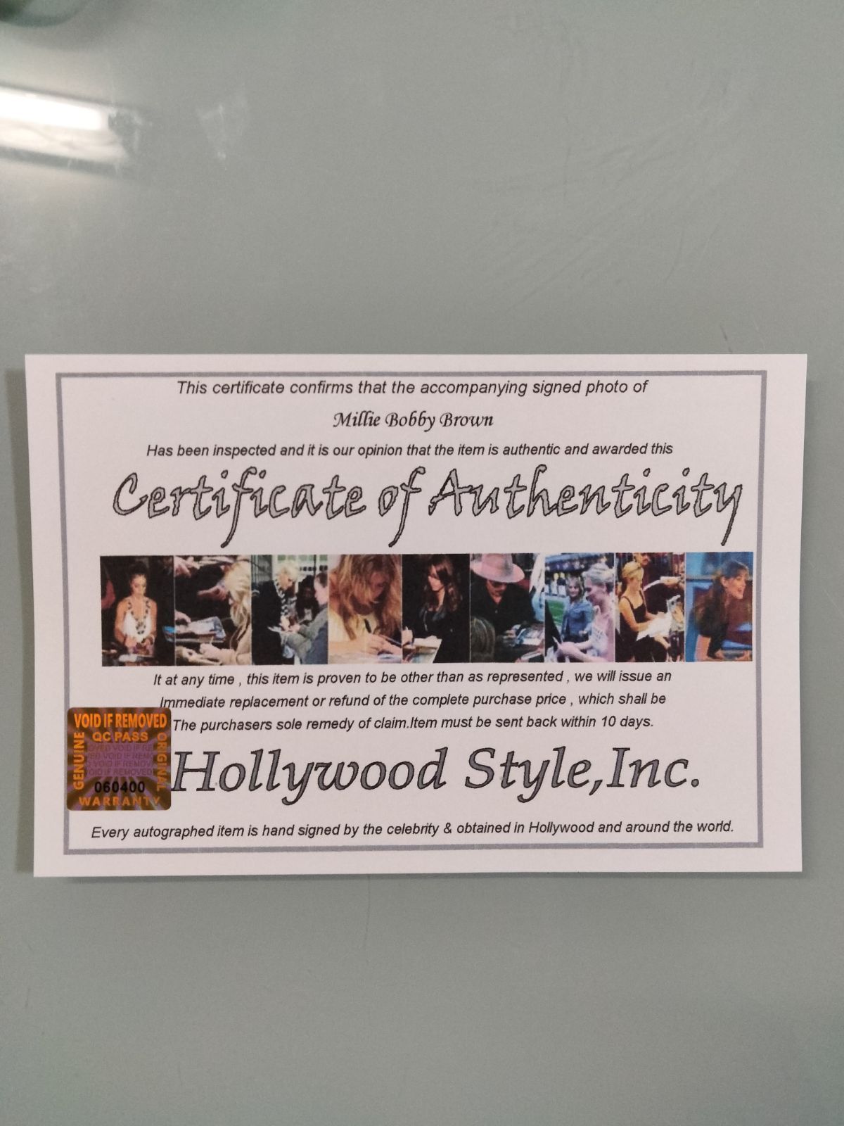 セール中…ミリー・ボビー・ブラウン直筆サイン入り超大型写真… ミリー・ボビー・ブラウン直筆サイン入り超大型写真… - メルカリ