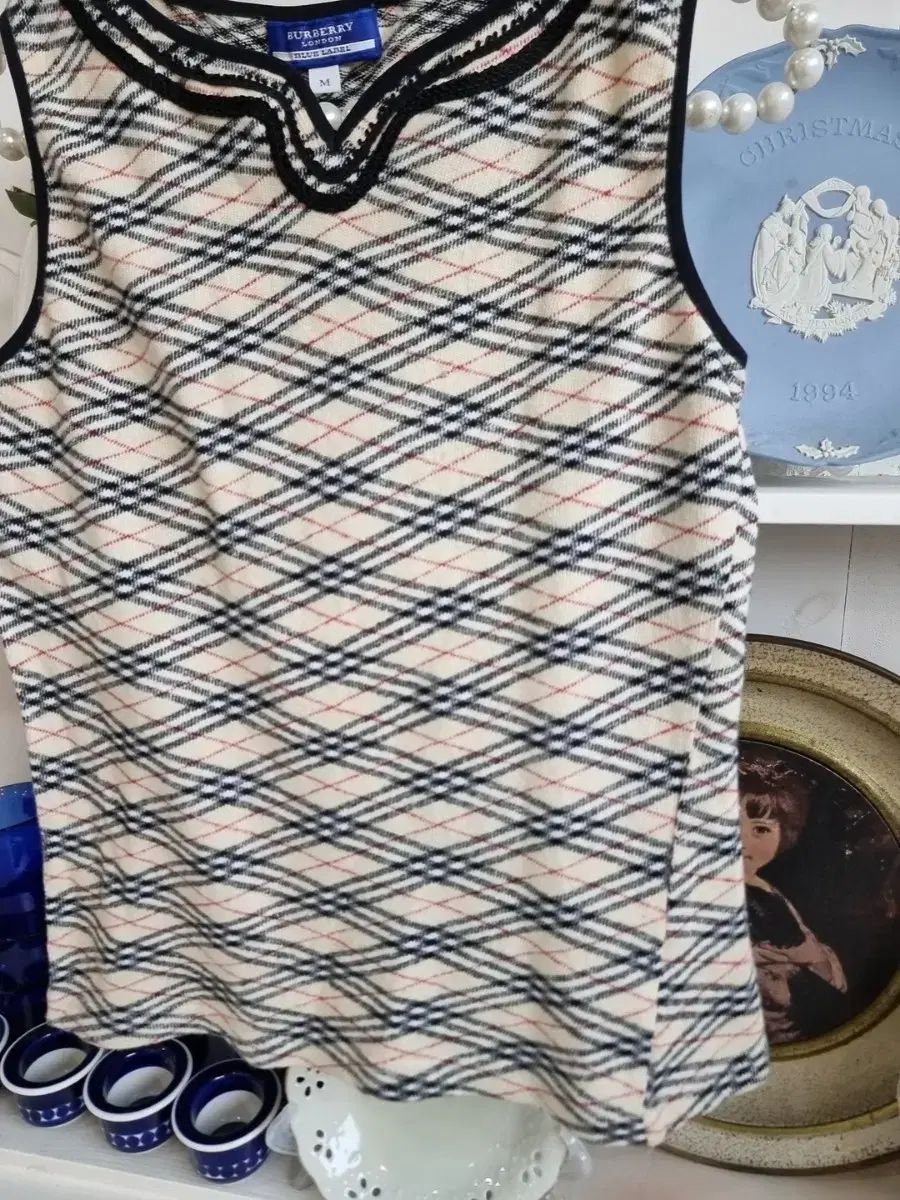 学問的な バーバリーブルーレーベル バーバリー アーガイル チェック スリーブレス トップス 送料無料の商品多数!